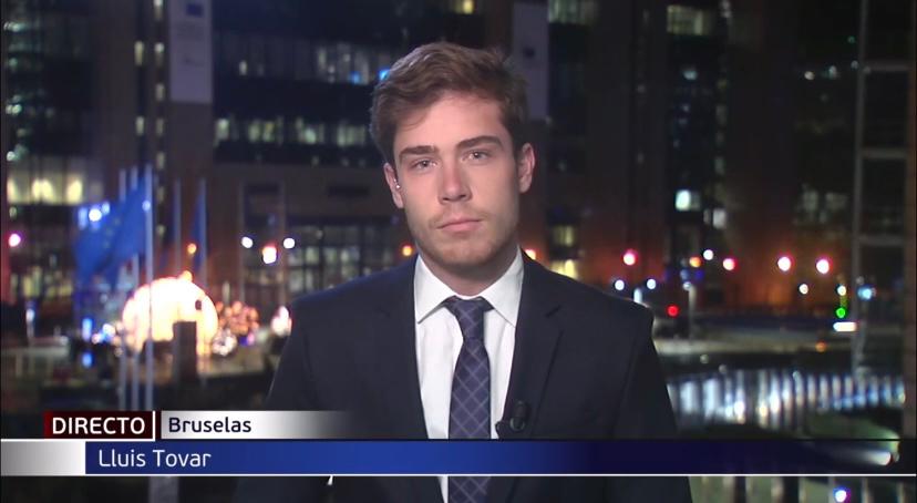 risquete's tweet image. #OrgullBlanquerna veure l&apos;alumni @lluistovar6 (graduat de #PeriodismeBlanquerna el 2019, 22a promoció  @Blanquerna  @BlanquernaFCRI) com a nou corresponsal a Brussel·les de Tele 5 @informativost5 . Un exemple per als nostres estudiants @patriciacoll @SoniadeJaime @perefp