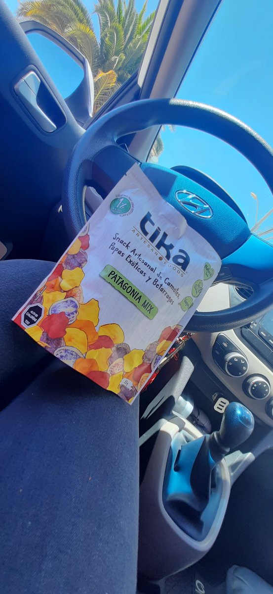 RodeRomi's tweet photo. ¿Almorcemos? 🙃
Siganme para más consejos de alimentación saludable en tiempos de Covid 🤣 #MandenNubes #ConB ☁️ https://t.co/fFCw5bi9so
