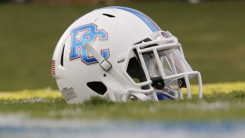 AbeStowe1's tweet photo. After a great conversation with @CoachSaylor_PC  I am blessed to receive my first offer from @BlueHoseFtball  @Mansell247 @ChadSimmons_ @BVEvery @RecruitGeorgia @RobStowe4 https://t.co/zD2kffYfaM
