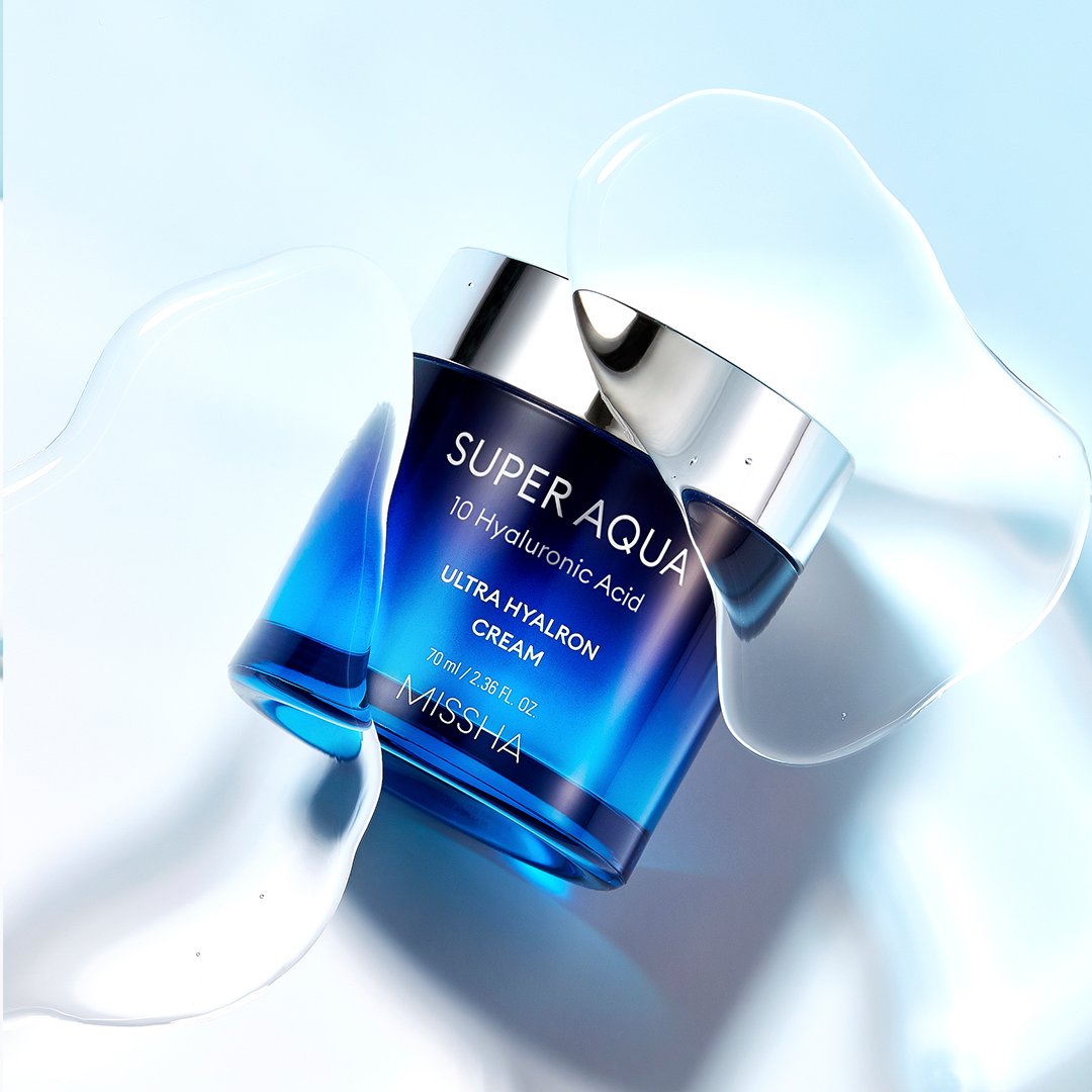 misshaus's tweet photo. Our Super Aqua Ultra Hyalron Cream plumps the skin with a deep surge of hydration without that sticky, heavy feeling 🥰

Grab yours for 40% OFF during our Fan Favorites Sale: 
https://t.co/neFkJLVYS3

#MISSHAUS #hyaluronicacid #moisturizer  #winterskincare https://t.co/leQLILVgGa