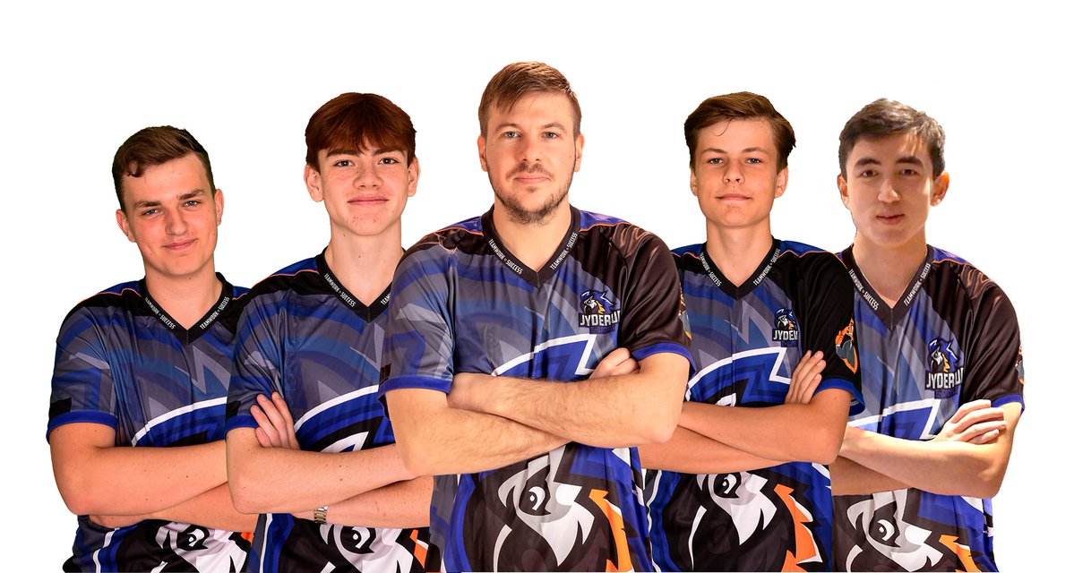 For at kunne være ekstra klar til sæsonstart, har vi brugt ferien på pracc &amp; sat <a href="/GlockeyCSG/">Daniel Kofoed</a> (👶) ind.

Hør mere om udskiftningen her 👉jyderupe-sport.com/2020/01/10/jyd…

Oveni det byder vi velkommen til: 
🏋️‍♂️@fribzCSGO 
👨‍💼 <a href="/popechild_/">popechild</a> 
Der forhåbentlig kan give ekstra %'er på serveren!