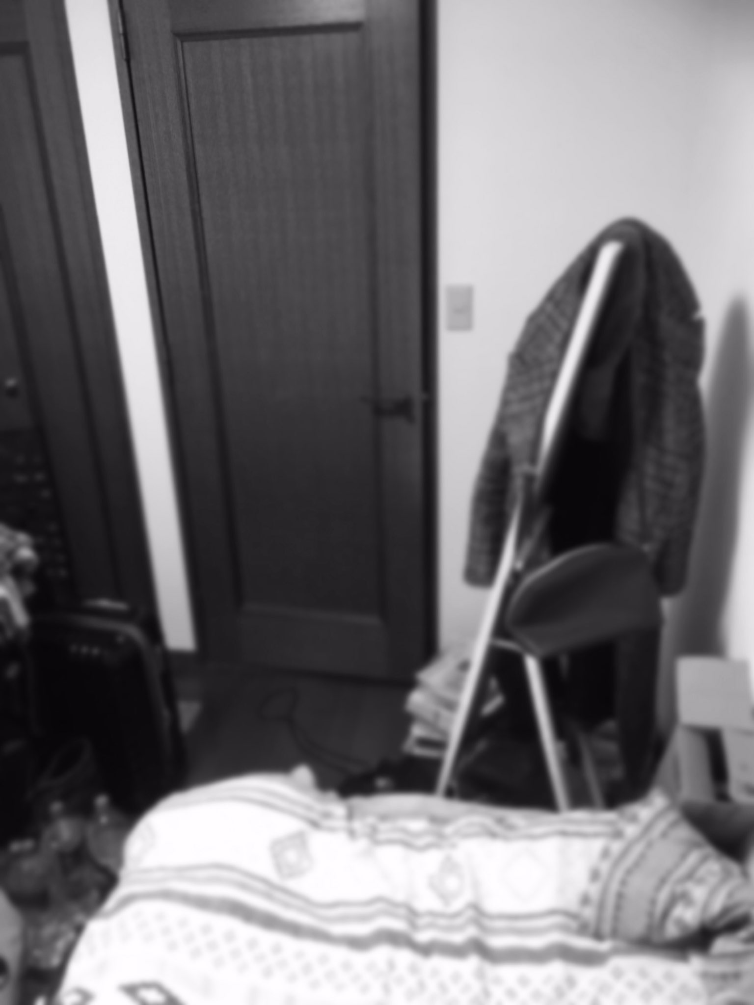 29歳ol 汚部屋から脱出します 3日目 ゴミ は 部屋だせました と 散らばるモノをまとめる までは できたー しかし まだ ものが多い 汚部屋 一人暮らし 汚部屋から脱出します T Co W6viyonha6 Twitter