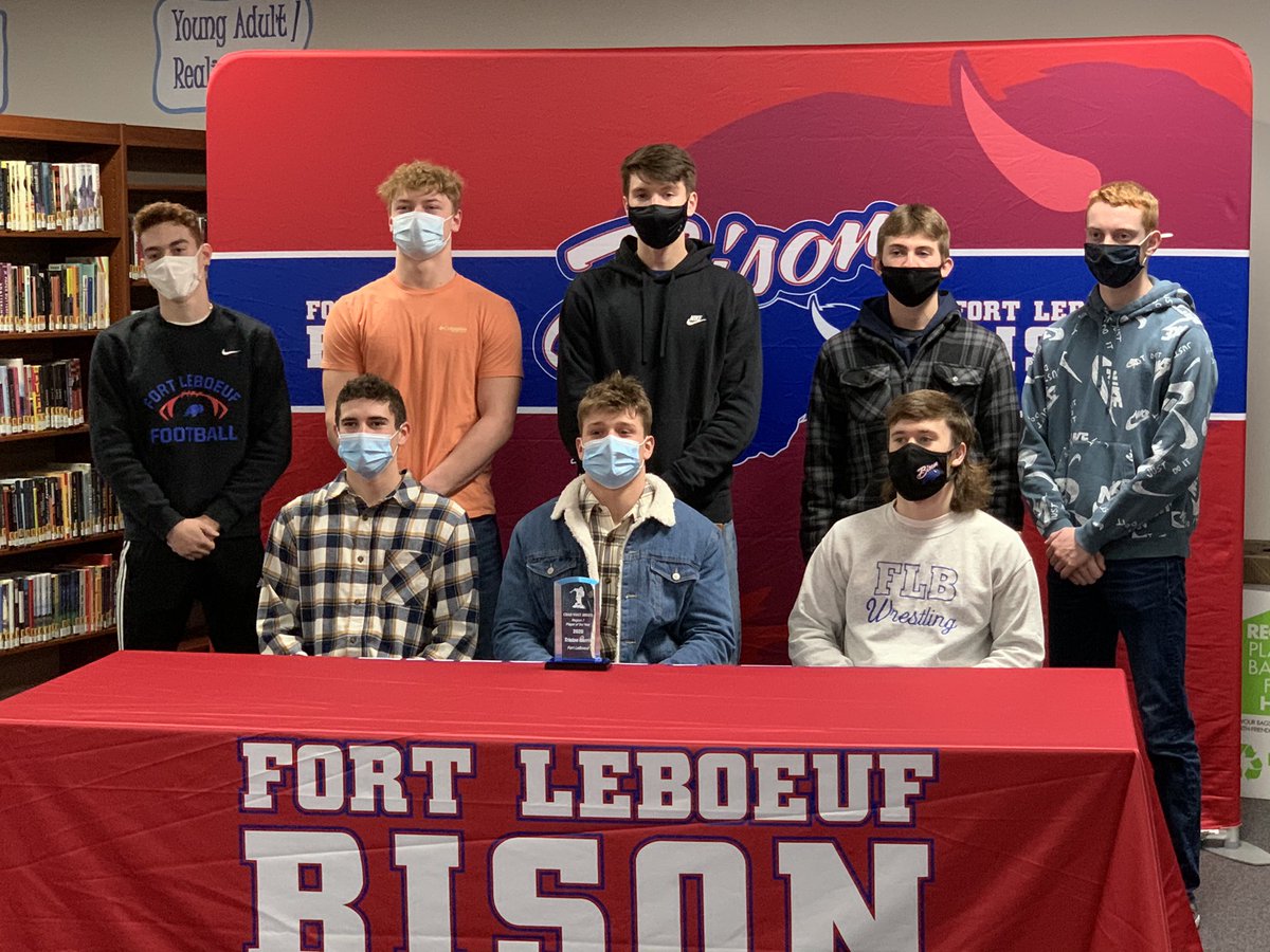 Tristin Harris tweet media