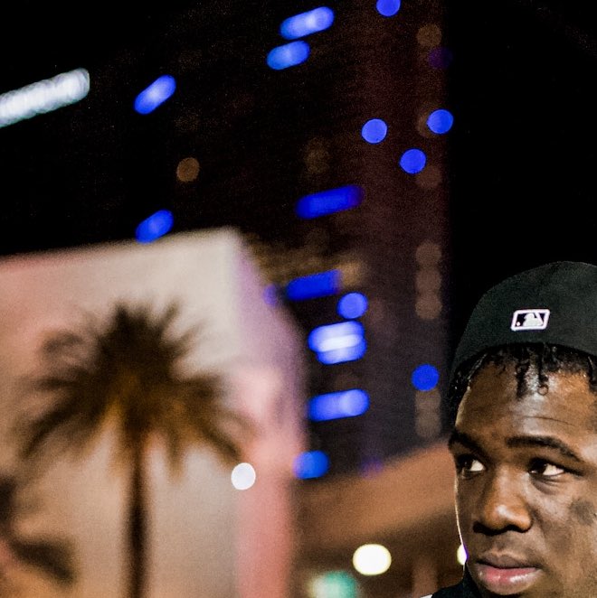 Cello_Hudkavi's tweet photo. These niggas Say they Gang but never did shit for the Guyz #FreeLiMan💙 #SlugLyfe🐌💕 https://t.co/V31HU10xZ2
