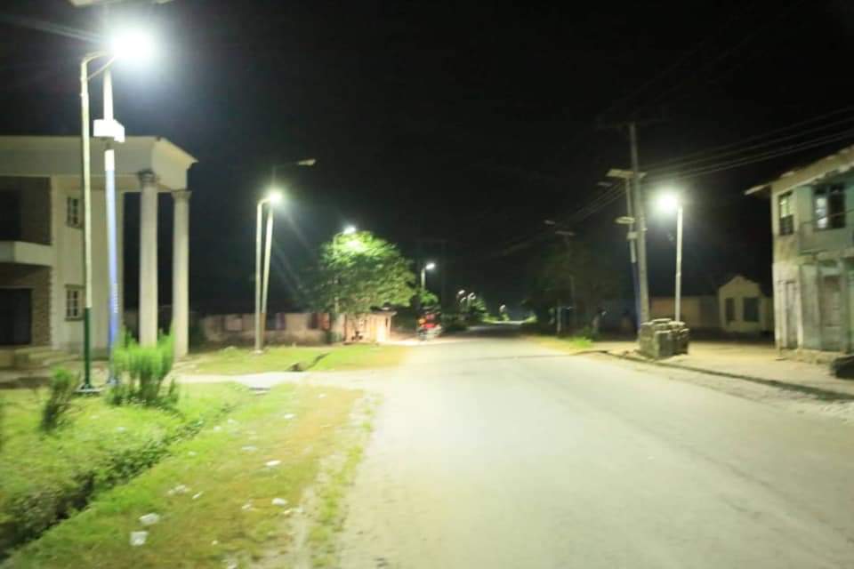 SOLAR STREET LIGHTS: ORHOMURU-OROGUNInstallation of solar street lights in Orhomuru-Orogun, Ughelli North Local Government Area of Delta State.