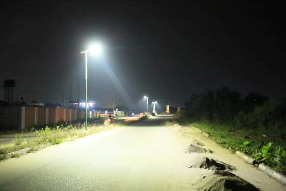 SOLAR STREET LIGHTS: JESSEInstallation of solar street lights in Jesse, Ethiope West Local Government Area of Delta State.