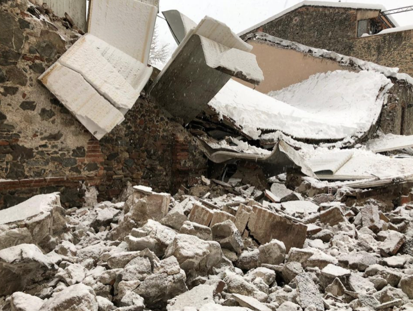 Un col·lectiu d'amics i persones vinculades al sector del vi ha creat aquesta iniciativa solidària envers el celler  <a href="/vallllach/">Celler Vall Llach</a> . Si hi esteu interessats podeu visitar-la 👉 reconstruimvallllach.cat 

#DOQPriorat