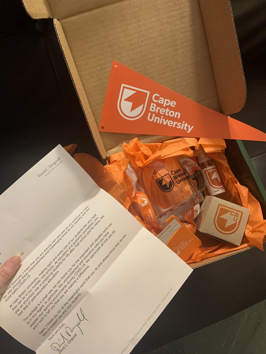 Laura Gushue tweet media