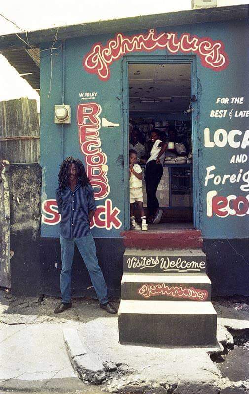 Tune in tonight 9pm <a href="/radiostudent/">Radio Študent</a> 📻 LIVE radioshow Riddim Operator ft.  <a href="/TriXstarMusic/">TriXstar</a> <a href="/monkeymarcmusic/">Monkey Marc</a> <a href="/Treesha_Music/">TREESHA</a> <a href="/djhybriduk/">DJ Hybrid</a> <a href="/lsidebr/">L-Side</a> <a href="/v_recordings/">Saturn V Recordings</a> <a href="/mcsingingfats/">mc fats</a> <a href="/NikaRecords/">Nika Records</a> <a href="/CollieBuddz/">Collie Buddz</a> <a href="/Mr_Williamz/">Mr. Williamz</a> <a href="/busysignal_turf/">BUSY SIGNAL</a> @maximumsound1 &amp; more
.
Radiostudent.si 📡🔊🎙