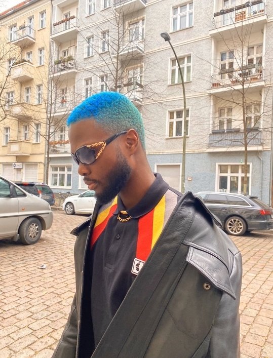 ILexiana's tweet photo. My Everyday Crush. My Fave, My Mentor, My Boss, My King, My Paddy. I Can't Love Him Less. @thisisWurlD the man with the Golden Voice.
#WurlDFan4life
#WurlDWide 🦋
#WurlDfam
#DaddyBlue
#Bluehairedguy
#Everydaycrush
🦋🦋🦋🦋🦋
https://t.co/1YcuAcqvwn https://t.co/YwfshYFfua