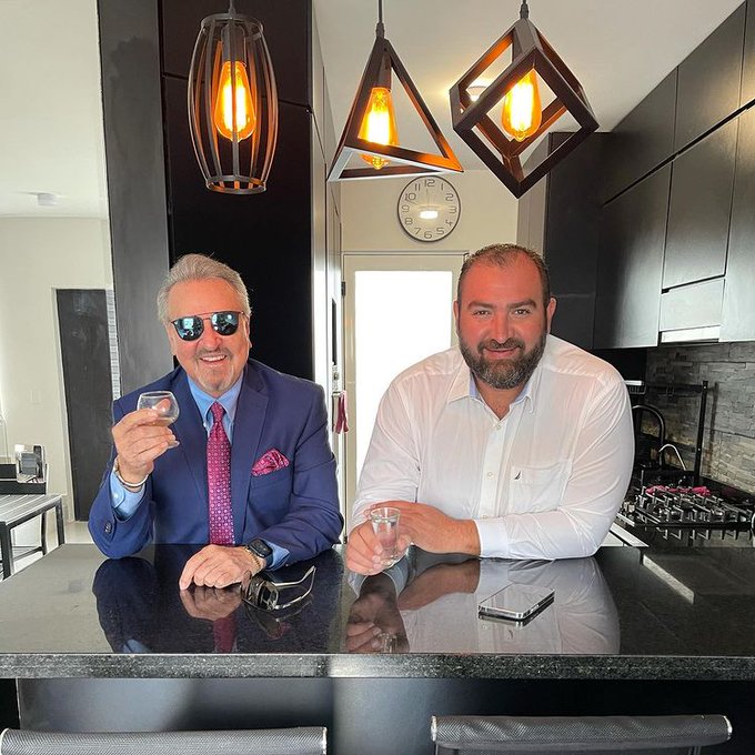 EreOSBgW8AIrXBO?format=jpg&name=small