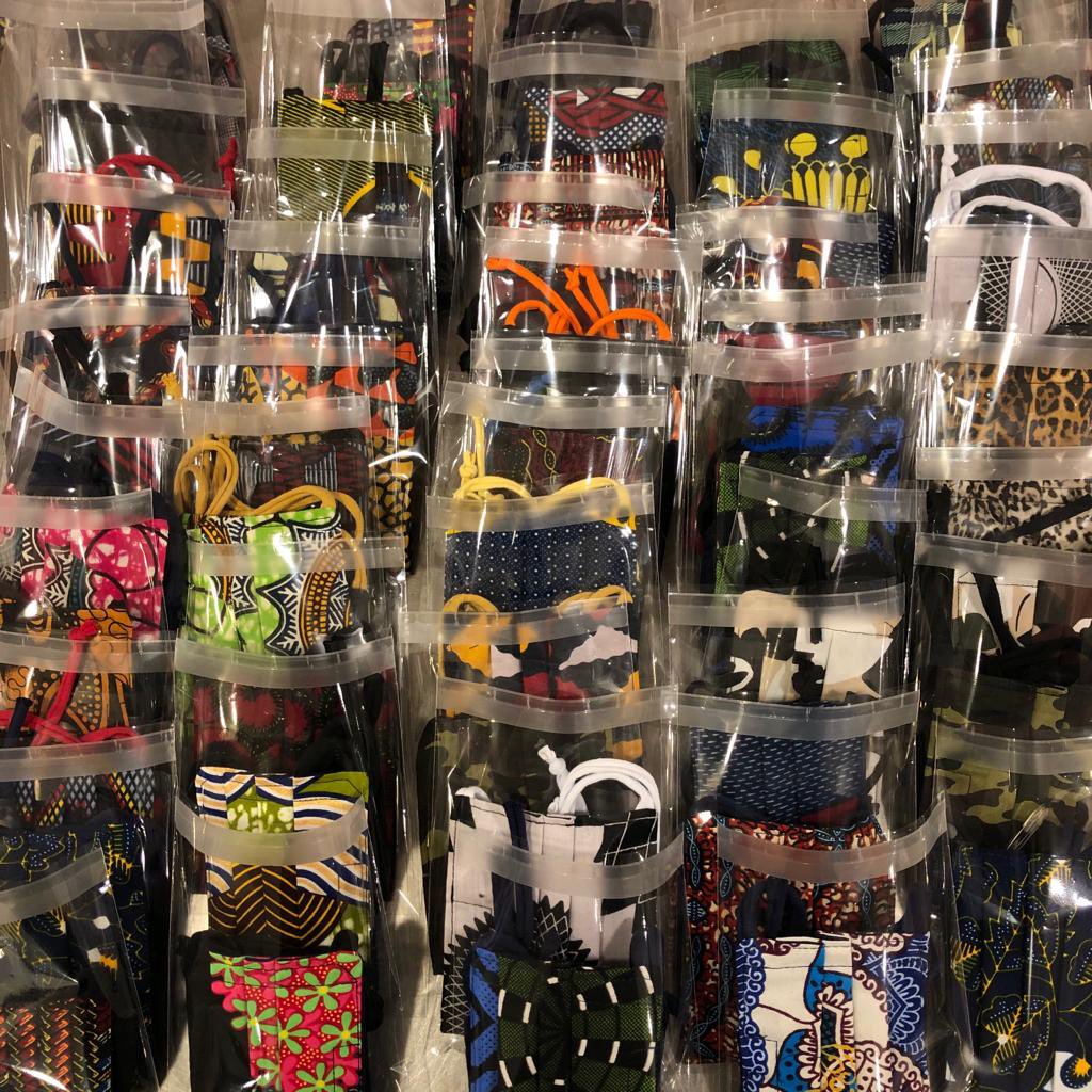 mfep_uk's tweet photo. 100 masks off to Moria at the 2000 centre ❤️ packed in biodegradable bags 🌎 #masksforextraordinarypeople #facemask #masksforall #homemademask #covid19 #keyworkers #funkymask #prints #recycledfashion #sewing #sewtosavelives #printedfabric #creative #sustainable #savetheplanet https://t.co/i6unejdCcL