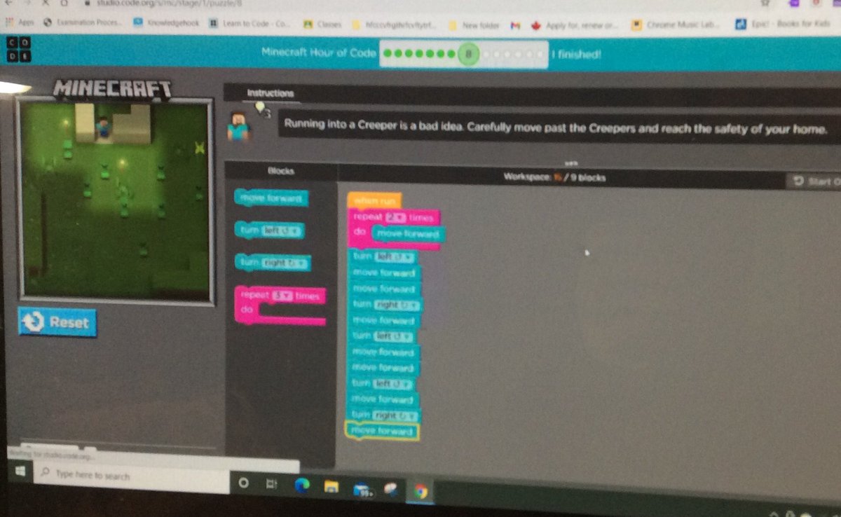 RBPSClass4AO's tweet image. Our peers led lessons of coding.  Our teacher learned a lot from them today.