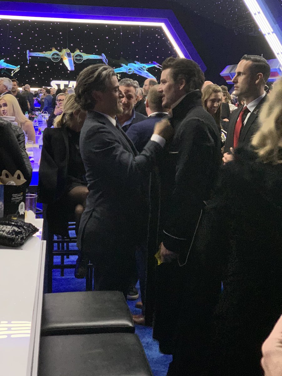 just pedro pascal being cute with his friends; a necessary thread