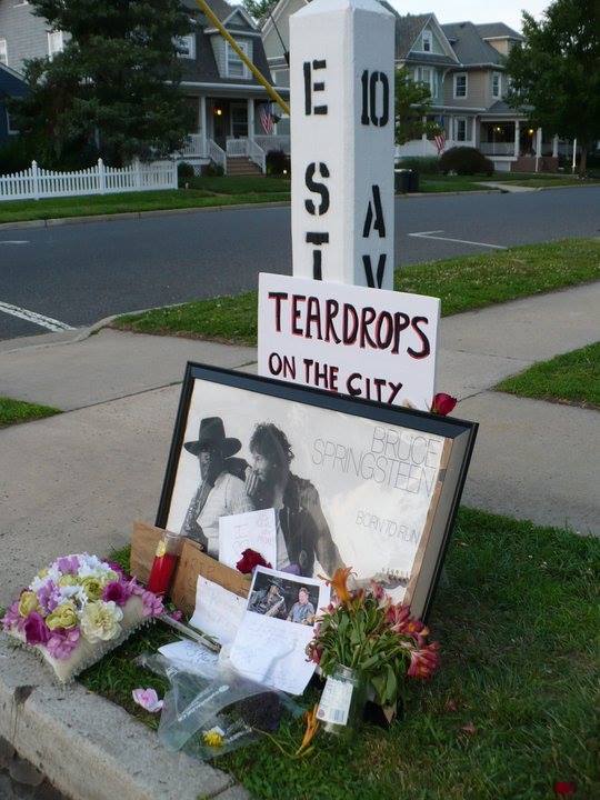 Remembering Clarence Clemons on what would have been the "Big Man's" 79th birthday today.