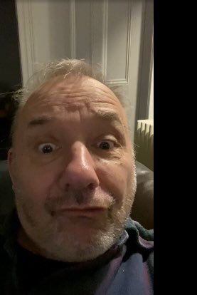 Train Guy... Chinstraps youtube.com/watch?v=CG05B6…