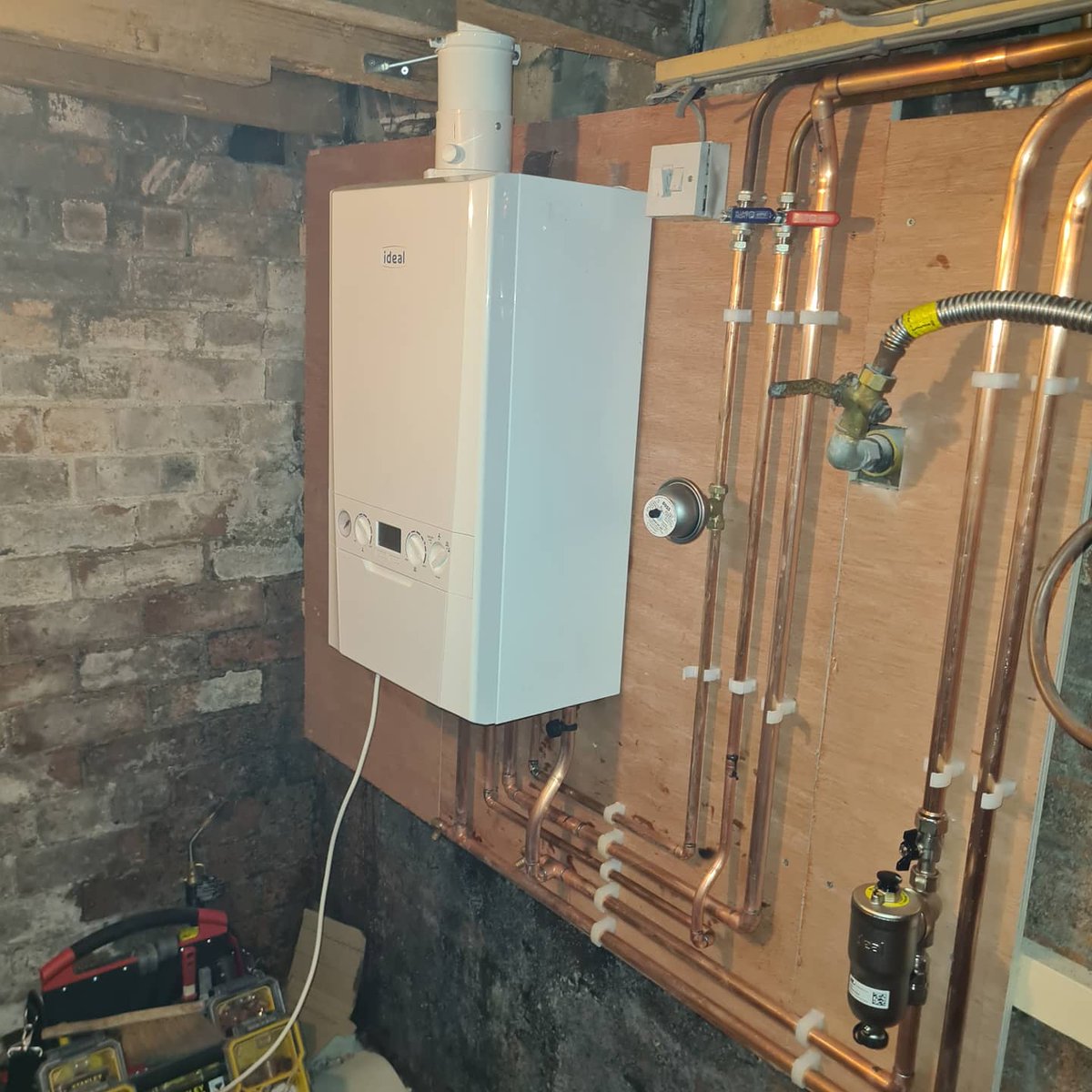 Good progress made on this today old ferrolli out new logic max going in. <a href="/MCIdealboilers/">Mark Cordingley</a>