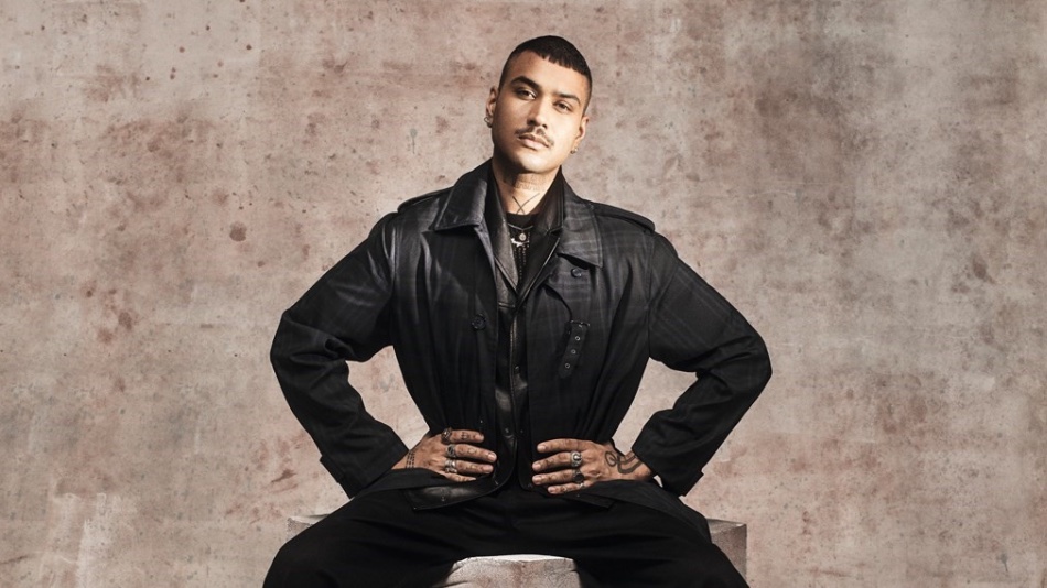 witb_podcast's tweet photo. EPISODE 28: Remixing Art & Culture through Self Belief is LIVE!!!
We’re entering 2021 with our guest @RyanLanji 🕺
Listen now:
https://t.co/iftOg0jka4…
#WITBPodcast #QPOC #SouthAsian #RyanLanji #AaronChristian #AlmassBadat #ReubenChristian
@AlmassBadat https://t.co/3JbY3lJZRQ