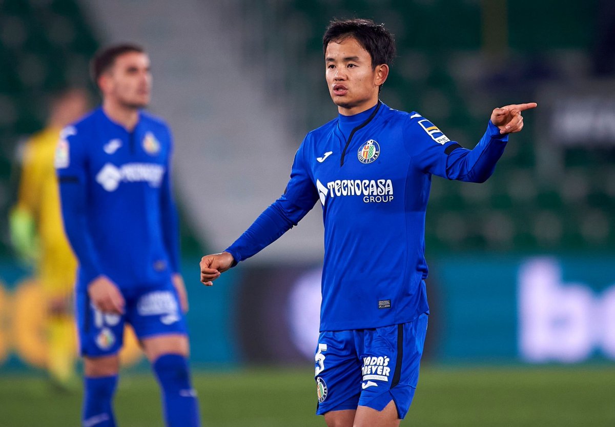 🇯🇵 Take Kubo made his debut for Getafe tonight. The Japanese played 25 minutes and was decisive in their 3-1 win over Elche. 🙌

#ElcheGetafe
