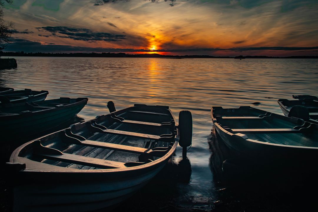 TomCaseyPhotos's tweet image. Left or right?

Which do you prefer? 👀