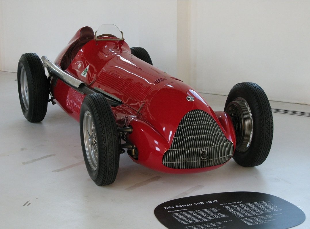 Carlo Felice Trossi  won after 3 hours, Achille Varzi  came home in second and Consalvo Sanesi  finished in third but 1 Lap down.The winning car which was first built ten years earlier in 1937: