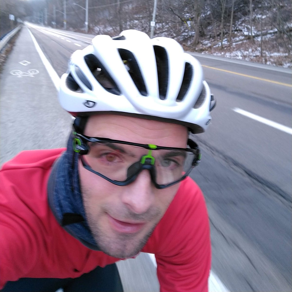 AiEndurance's tweet photo. Great groad ride this morning in the cold 🥶🌤️

#wintertraining #canadacycling #hamontbikes #wintercycling #cycling #outsideisfree #roadcycling #wintermiles #cyclist #cyclingwear #winter #strava #cyclinglife #stravacycling #garmincycling #gravelgrinder #gravel #cyclocross https://t.co/sQDHAzgpq2