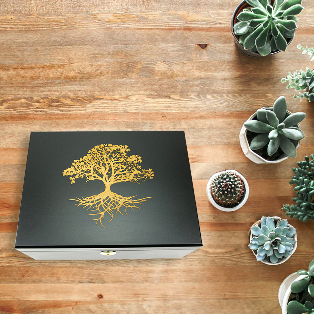 HakunaSupply's tweet photo. Introducing #hakunasupply Tree of Life Original Series Lock Box. This box is sure to look great on your coffee table or in the common area. 🙌 #stashbox #SmellProof #SmellProofYourStash #protectyourstash #Stash #Lockbox #fingerprintlockbox #bamboo #OneTreePlanted #CBDculture #CBD https://t.co/5IELd3mY6U