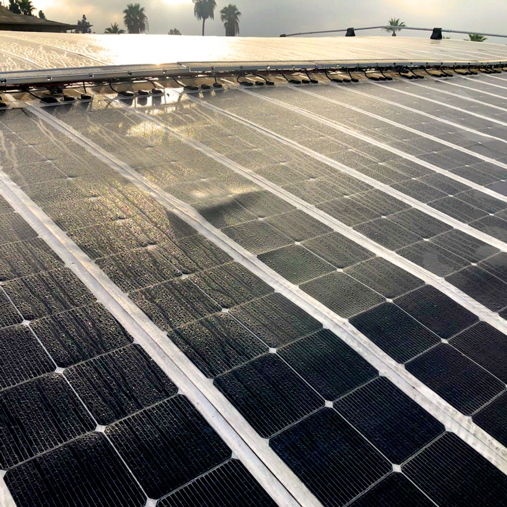 Rain or shine, the solar cells of Merlin Solar panels perform remarkably well under low-light and extreme weather conditions.⁠ 🌦️

Power your home, office, vehicles, and portable devices with our easy to install hurricane-resistant panels! 🏡⚡
⁠
#MerlinSolar #RedefinePossible