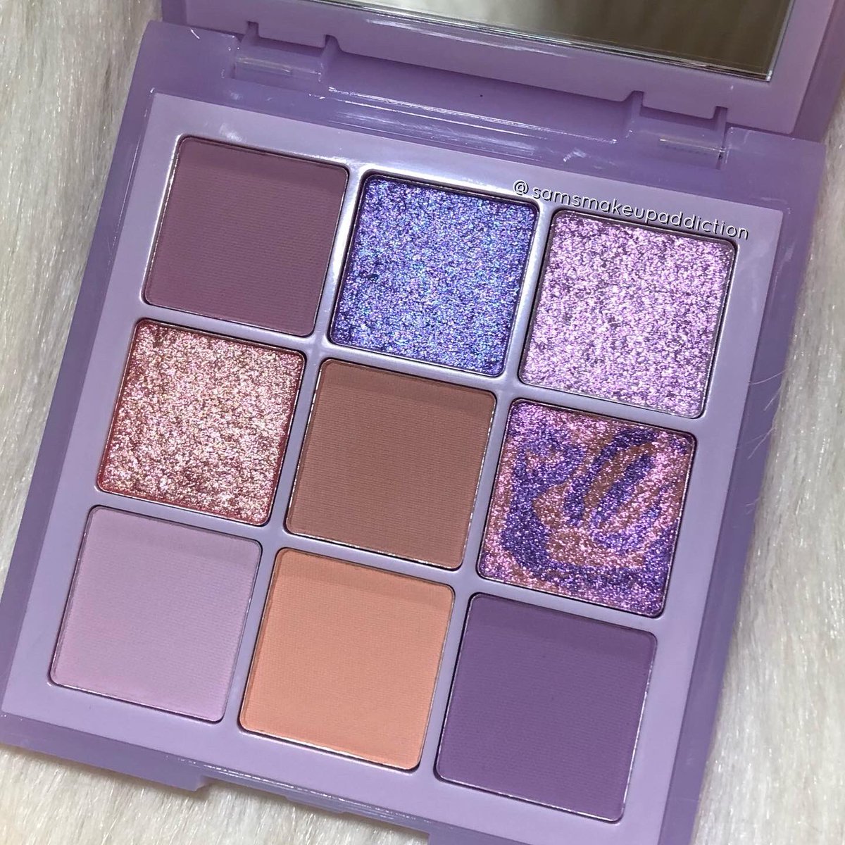 sam_k_xo's tweet photo. I slept on this @hudabeauty palette for too long👀💜💜 Purple is my favourite eyeshadow colour & these shades were just screaming out to me✨✨✨#hudabeauty #pastelobsessions #lilacobsessions #lilac #purple #makeup #beauty #glam https://t.co/xvRMAkdBsr