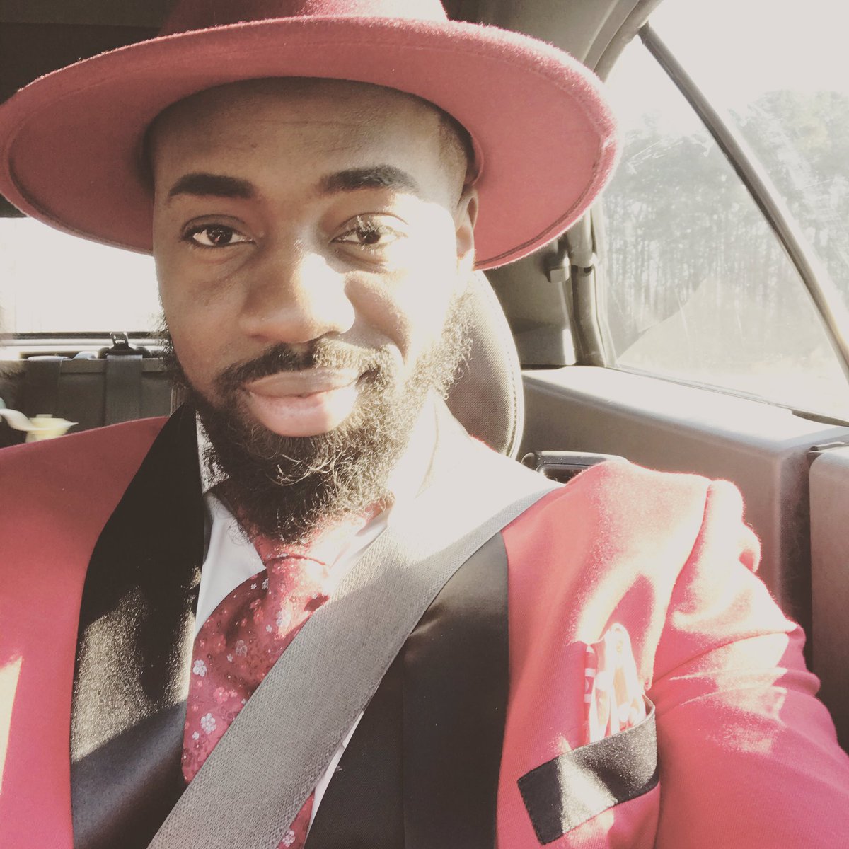 BrotherWill's tweet photo. Follow me I’ll follow back
#picoftheday #podcast #tunein #men #beard #ifollowbackfast #success #safteyfirst #grow
#followforfollow https://t.co/ma9MCwaYwe