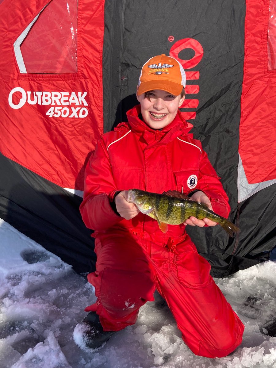 JasonBarnucz's tweet photo. Great weekend of ice fishing for Trevor and I. Two days, two different lakes. Lots of fun!
Check out our Day 1 report at this link: https://t.co/FhovO3alZN
Day 2 report will be later this week.
#icefishing #socialfishstancing #gonefishing #panfish #getoutdoors https://t.co/RDIqY0LhUU