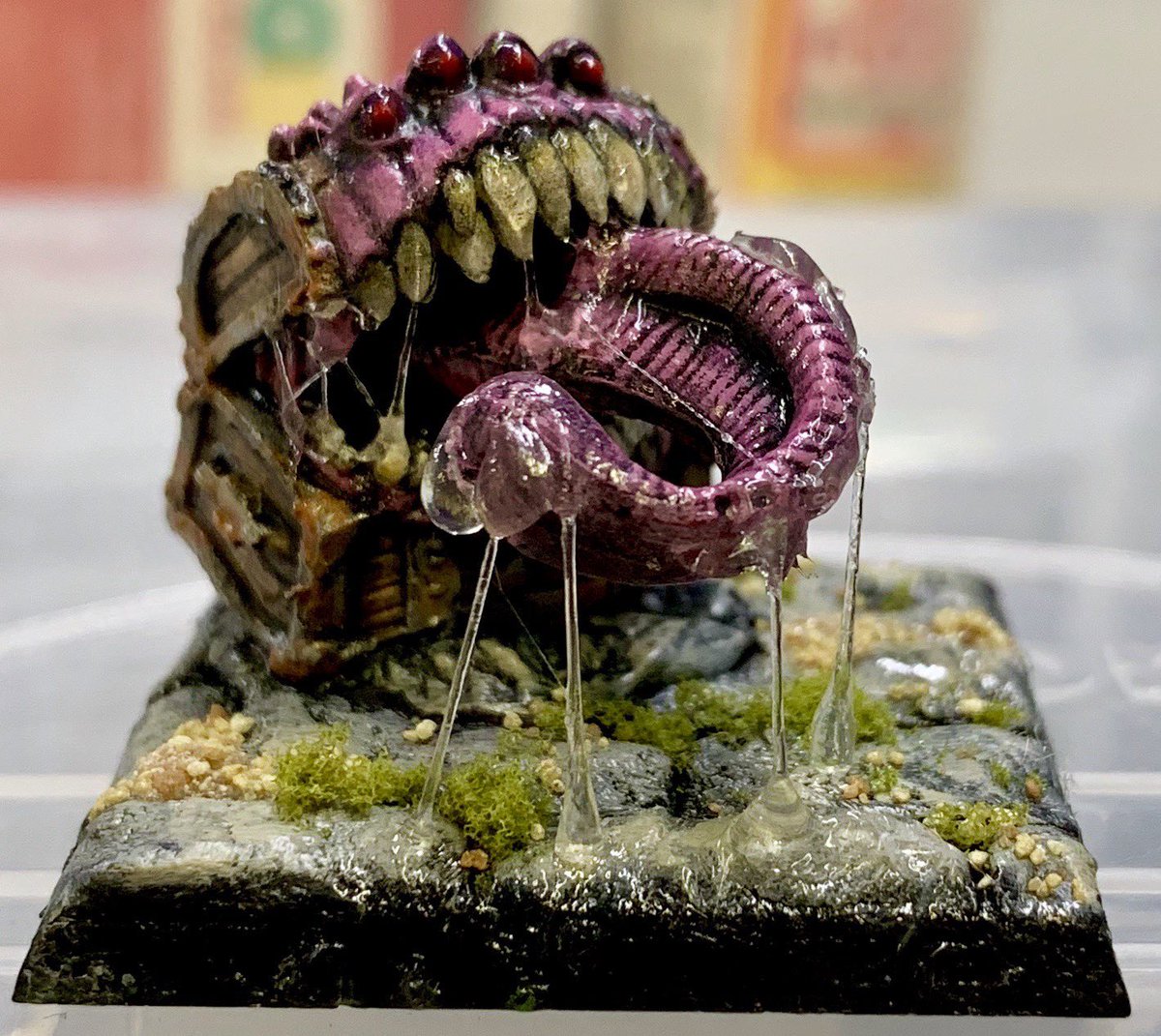 MsDungeonDamsel's tweet photo. This is my most favorite miniature
I’ve painted to date! Hand sculpted base, little hot glue for the drool and a coating of super gloss on the tongue!
#dnd #dungeonsanddragons #dndart #dndminiatures #art #painting #warhammer https://t.co/Q6Pkk9FpvQ