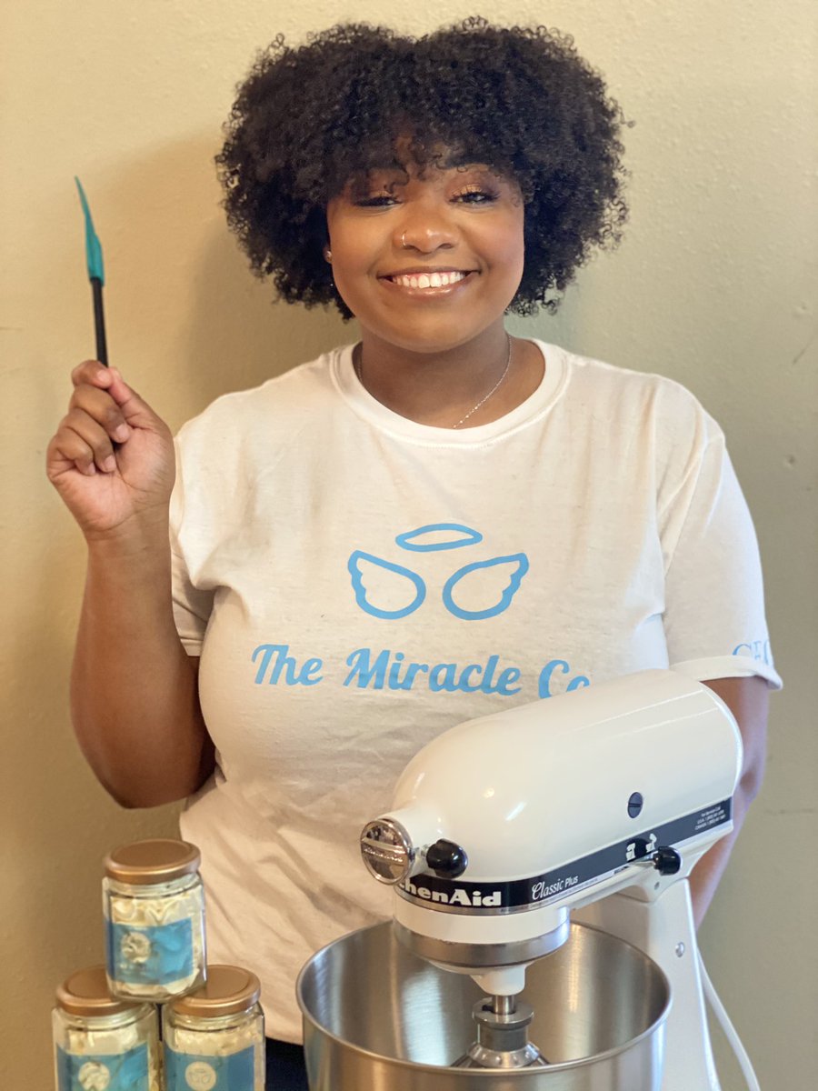 Meet the CEO✨
    
Hi, I’m JaKayla! The owner of The Miracle Skin Co. 

If you’ve been following us for a while you might have seen me a few time but not much—not this year though! 🥰
 
To learn more about me and my company follow us ✨
•
•
•
#selfcare #betterskin #bodybutter