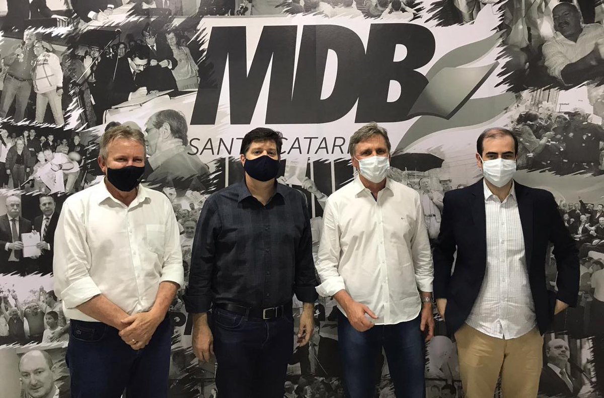 maldaner_celso's tweet photo. O nosso líder @Baleia_Rossi veio hoje a Santa Catarina conhecer nossas demandas, pedir apoio de outros partidos a sua candidatura a presidência da Câmara dos Deputados e dizer que defende o equilíbrio e o diálogo em busca de uma Câmara forte e independente. #MDBSC #MDBNaCâmara https://t.co/7vepdPBvuE