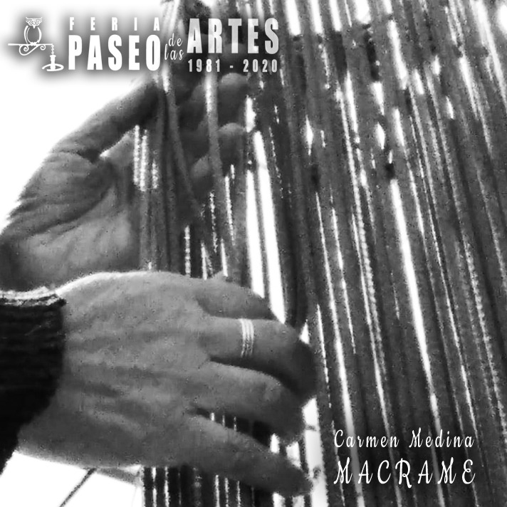 🔍 Conocé a nuestros artesan@s y sus talleres

 👐Nudo a nudo se va formando la trama y el estilo para cada pieza artesanal

👉Carmen Medina: Macramé. 54 9 351 2617658 Instagram @entretejiendosueños #macramé #decoración #feriaartesanal #paseodelasartes