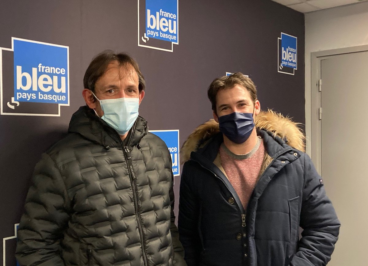 100% Club | LE REPLAY

🏉🏒⛵ Avec Ludovic Loustau préparateur physique de l'<a href="/avironrugbypro/">Aviron Bayonnais</a>, <a href="/xavierdaramy/">Xavier Daramy</a> ambassadeur de l'@HormadiElite et le skipper luzien Jean-Baptiste Daramy #FBsport #Top14 #liguemagnus #VendeeGlobe 

francebleu.fr/emissions/100-…