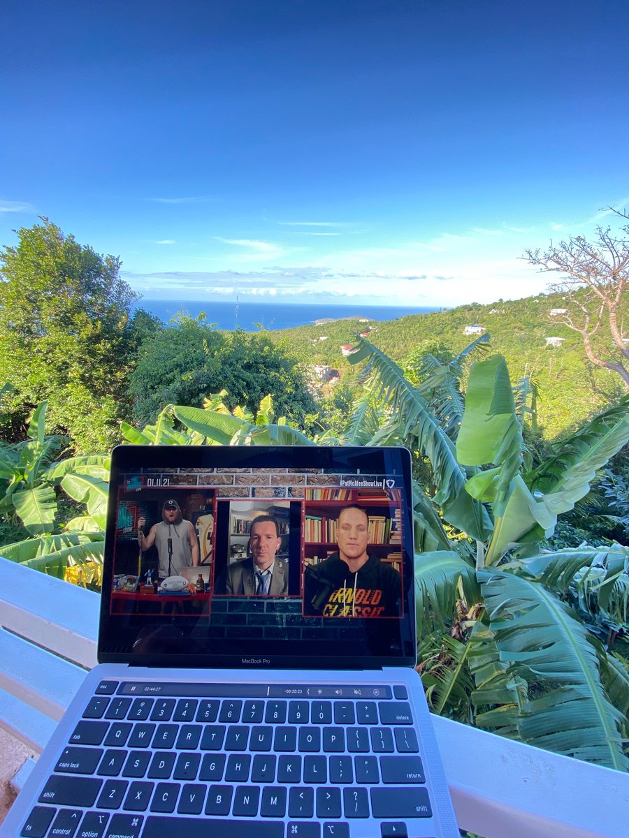 TheColeWright's tweet photo. First tweet in years.. but had to do it for the BRAND. Watching from the Virgin Islands!
#WatchingPMS https://t.co/CwfpvU0QFg