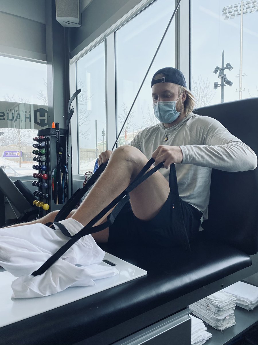 Alex Nylander tweet media