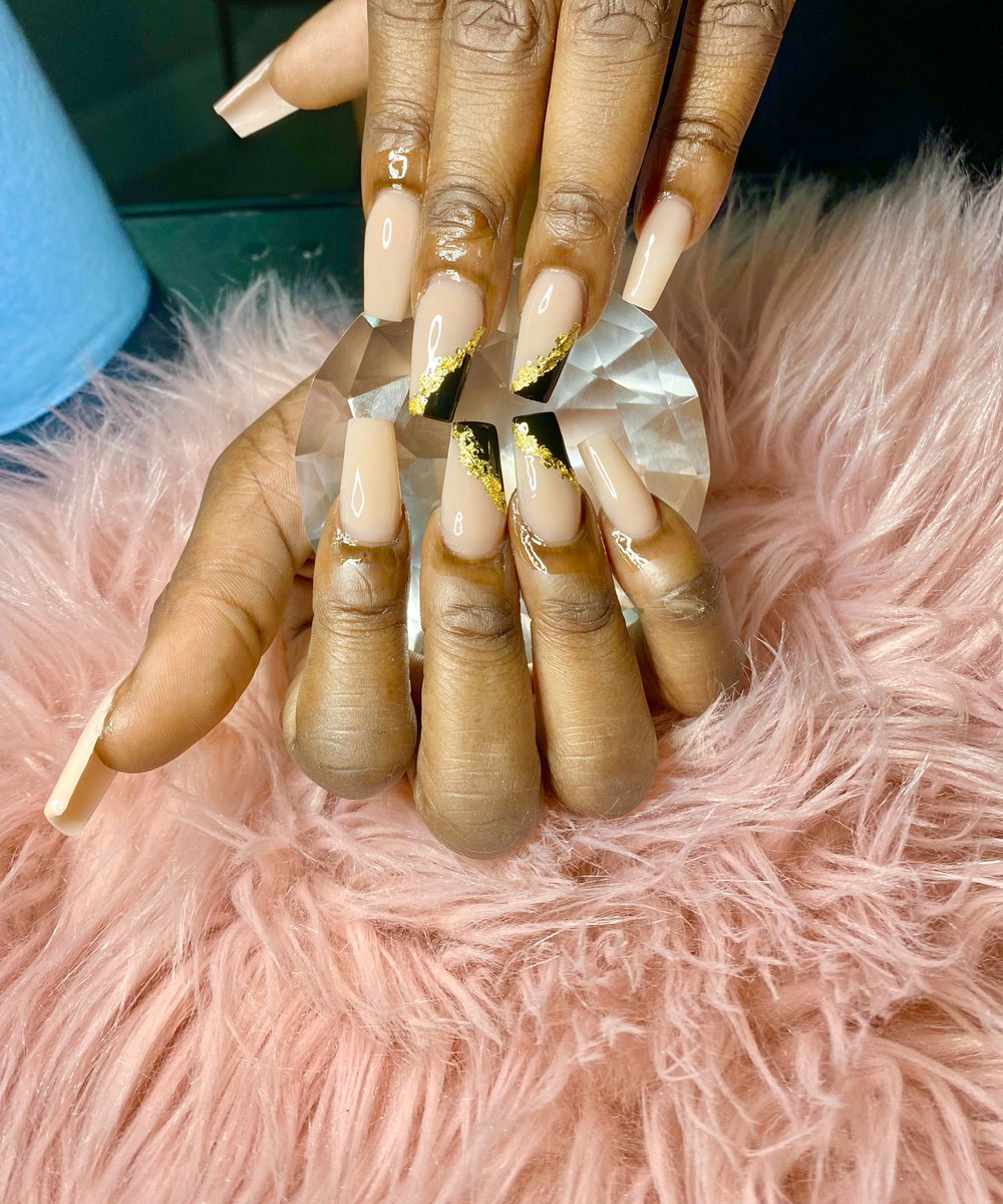Shawn_Uh's tweet photo. Book me next time! ☺️ My “what she wanted vs what she got” always 🔥 https://t.co/llyqnKXqSs