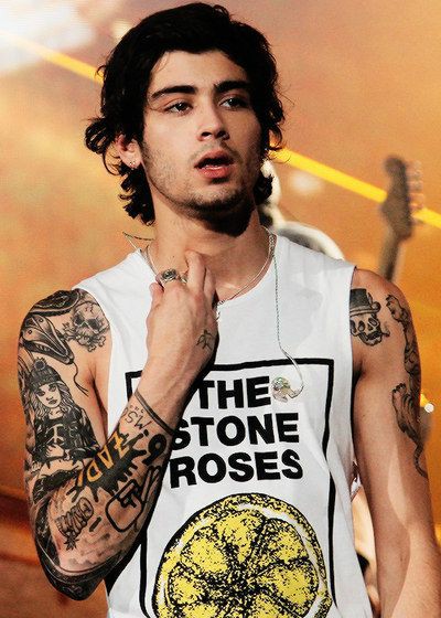 HoranTyas's tweet photo. Happy birthday Baba zayn https://t.co/2t43dp4YNT