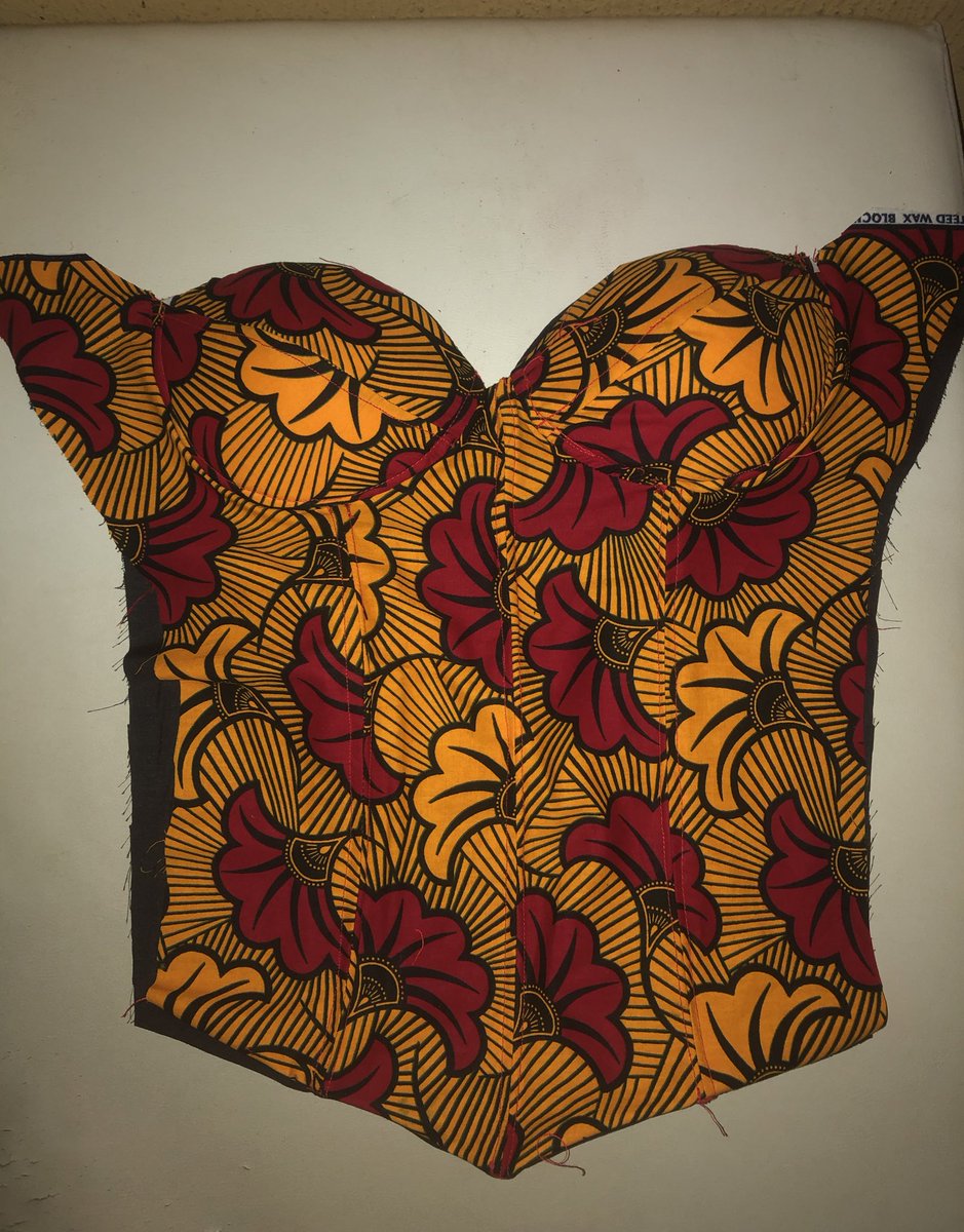 thehumanfaerie's tweet image. Maybe I actually have something going on in my life😌