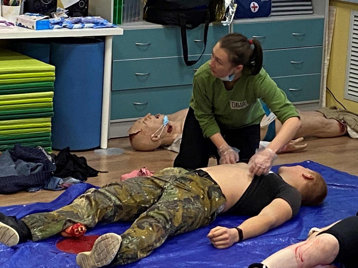 redcross_ru's tweet photo. Последние дни новогодних каникул, которые наиболее ответственные граждане посвящают изучению приемов оказания первой помощи пострадавшим в Ресурсно-образовательном центре Российского Красного Креста. ...
Подробнее: https://t.co/aES20fRDOP https://t.co/z5hMXWEIVx