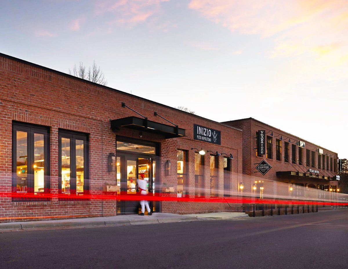 Congratulations to Y2 Yoga for its expansion to their 2,800 square foot studio at 2230 Park Road at Dilworth Crossing. 
Josh Beaver represented the landlord in this transaction. 

Dilworth Crossing is now fully leased!