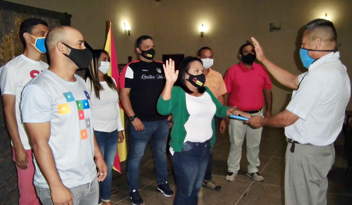 Concejo_SS's tweet photo. #11Ene. 05 Enero el Concejo Municipal Legislativo del nuestro Municipio San Sebastián de los Reyes presento y juramento la nueva Junta Directiva Periodo Legislativo 2021/ 2022, de quiénes seguirán dando continuidad a las normativas y ordenanzas dentro de la jurisdicción. https://t.co/OkGovTcMsD