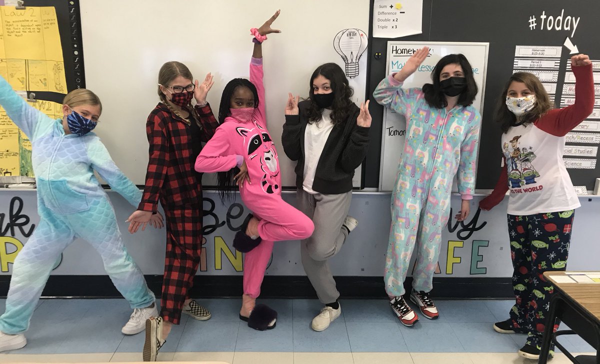 MsPurkis's tweet photo. Pajama Day! #spiritweek @EMorichesMS https://t.co/NL2WDrqNXh