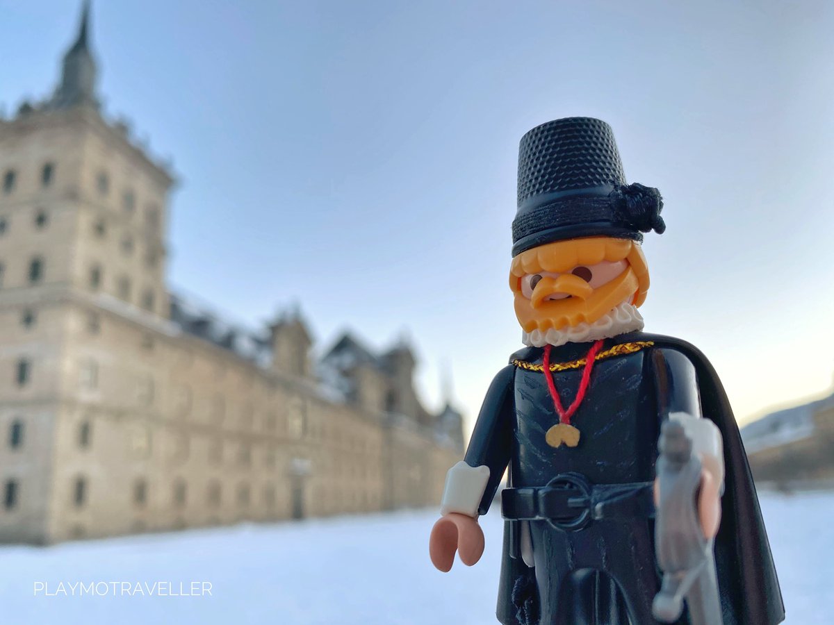 playmotraveller's tweet photo. La nieve también ha teñido de blanco el Monasterio de San Lorenzo de El Escorial. ☃️♥️

#TwitterCultural #PatrimonioNacional #ElEscorial #Madrid #MadridNevado #Filomena https://t.co/yLY3rOEI1C