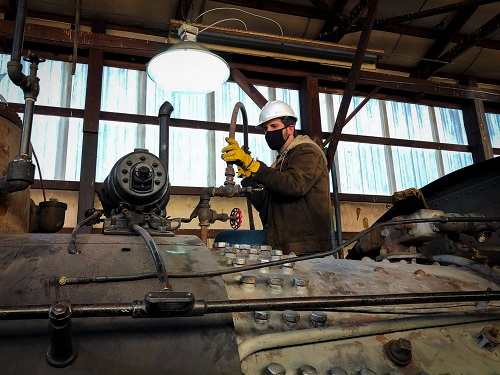 BlackRiverTrain's tweet photo. Our steam shop volunteers have been working diligently on #60, preparing for the locomotive's upcoming boiler tests. Stay tuned for more pics in the coming weeks! Interested in joining the fun as a volunteer?  Contact us via Facebook or https://t.co/9bSxIyZ3rV! https://t.co/Xr0fplxoSi