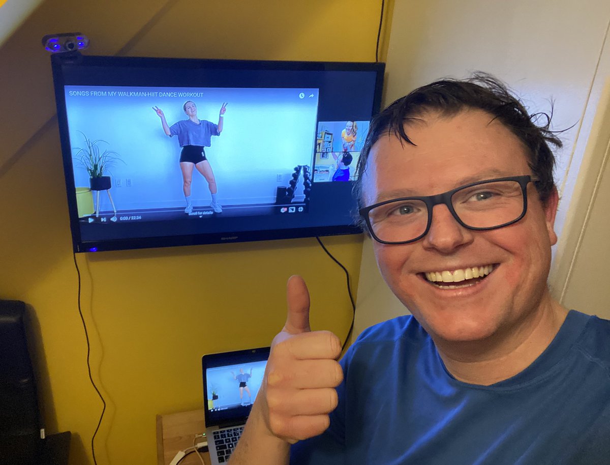 robmurray11's tweet photo. Great start to #missionmurray! Nice 5k run around #Paisley followed by an amazing @emkfit dance session with @BassandDrumCat! Tonight’s music- things on a Walkman: some true classics. #fitness #ukrunchat. https://t.co/RZp19bO9Yo