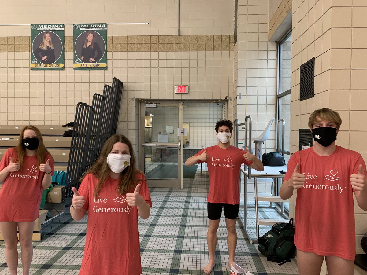 BeesSwimming's tweet photo. Thank you to @Thrivent and the @Thrivent Action team for the supplies to makes these specially crafted masks for our swimmers! #BeeBetter #StaySteady #Trivent #masks @NationalPen @medinaathletics @KidsFirstMedina @MedinaBoosters @MCScomm1 https://t.co/xQi4k7vMAR
