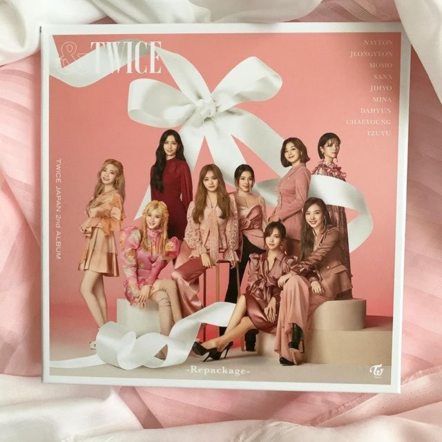 karditoszip's tweet photo. ･ 🐚↻ 𝗸𝗮𝗿𝗱╱𝗶𝘁𝗼𝘀 𓂃𝕀𝕟𝕤𝕥𝕒𝗴𝗿𝗮𝗺ꜜ  ͙ #SWINGbyTWINKLE.

[#OLIVER]: Sigo de fiesta pero esta vez celebrando los #TW3YEARS de estas preciosas reinas y que mejor que escucharlas todo el día hoy. Muchas felicidades por estos tres años, soy su fan. https://t.co/OEfiKy9m4N